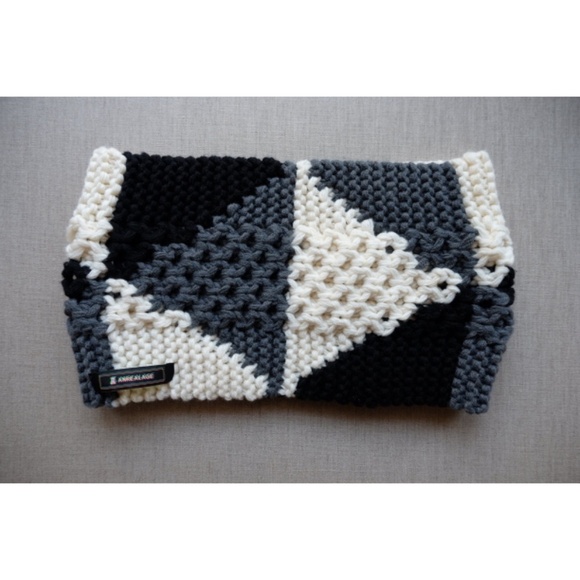 Anrealage - AW19 Prism Knit Collar / Loop / Infinity Scarf - Picture 9 of 9